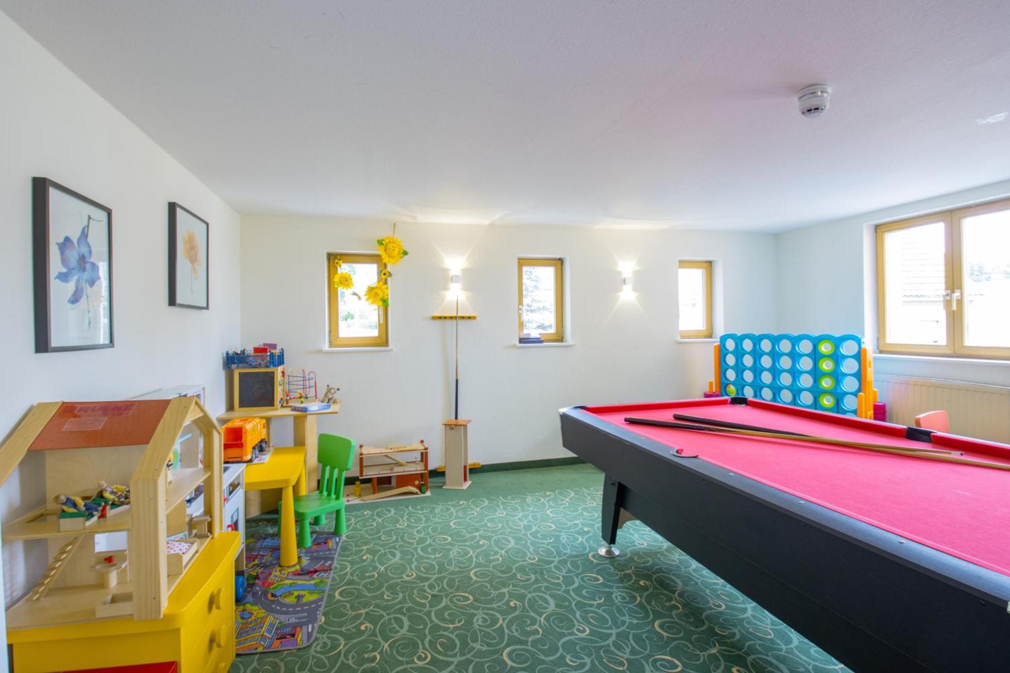 Erzgebirgshotel Freiberger Hoehe 에펜도프 외부 사진
