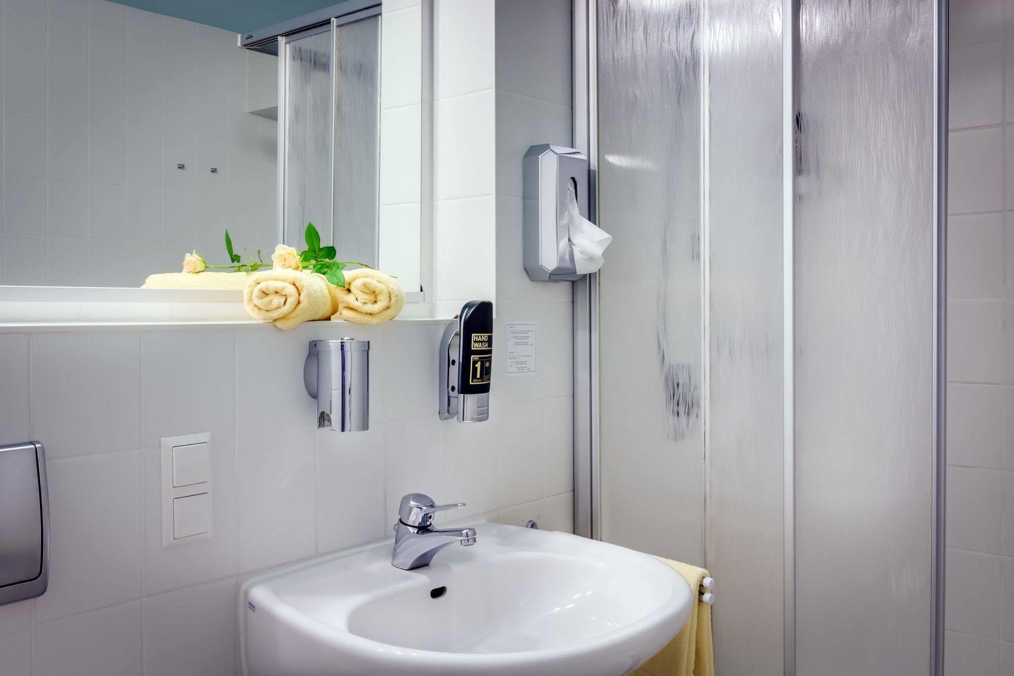 Erzgebirgshotel Freiberger Hoehe 에펜도프 외부 사진